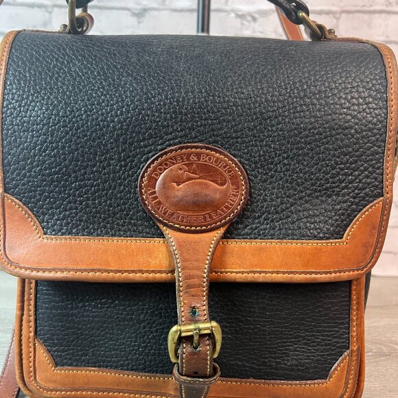 vintage 1990s Dooney & Bourke Surrey Carrier crossbody black pebbled  Leather - Picture 2 of 10